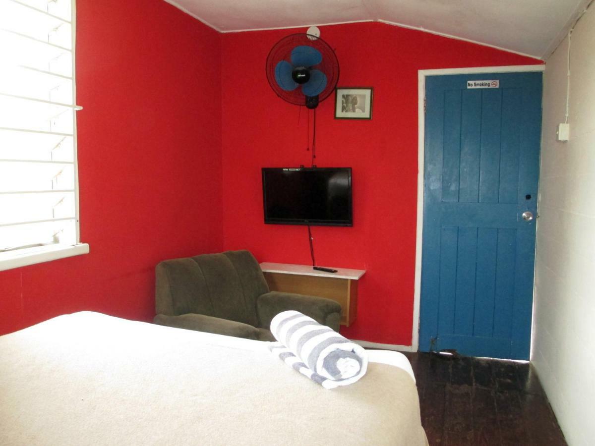كينغستون Kingsworth Bed And Breakfast المظهر الخارجي الصورة
