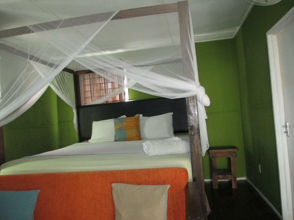 كينغستون Kingsworth Bed And Breakfast المظهر الخارجي الصورة