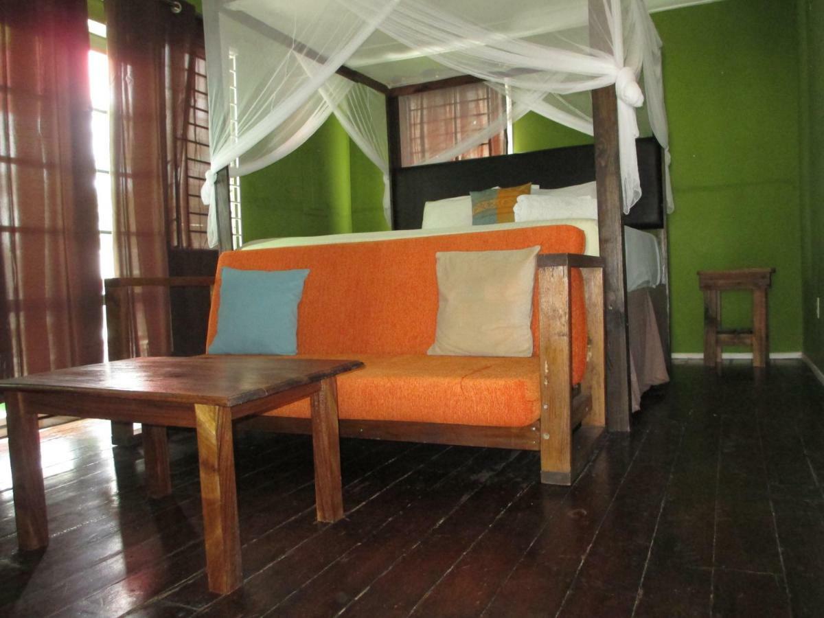 كينغستون Kingsworth Bed And Breakfast المظهر الخارجي الصورة